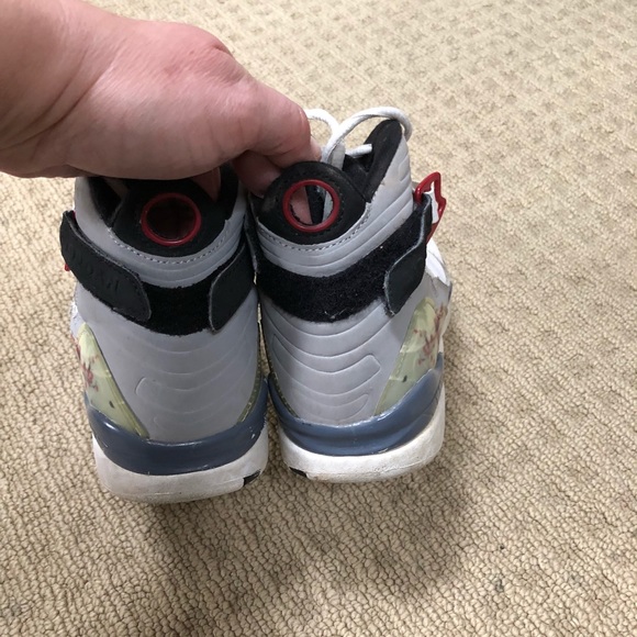 Jordan’s - Picture 3 of 4